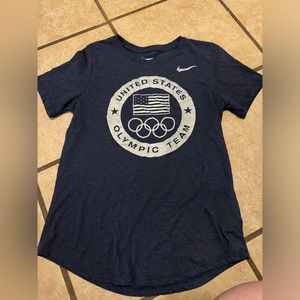 Nike Olympic T-Shirt, Size Medium, Athletic Cut